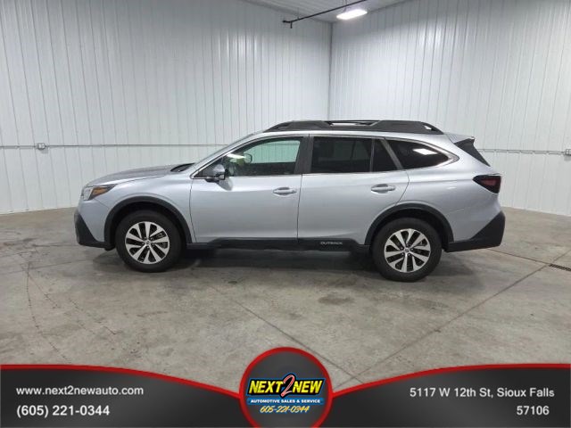 2022 Subaru Outback Premium's photo