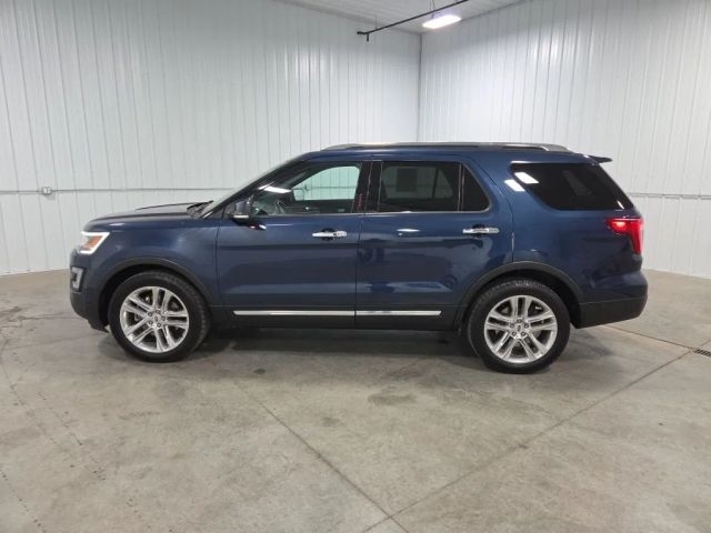 2017 Ford Explorer Limited 4WD's photo