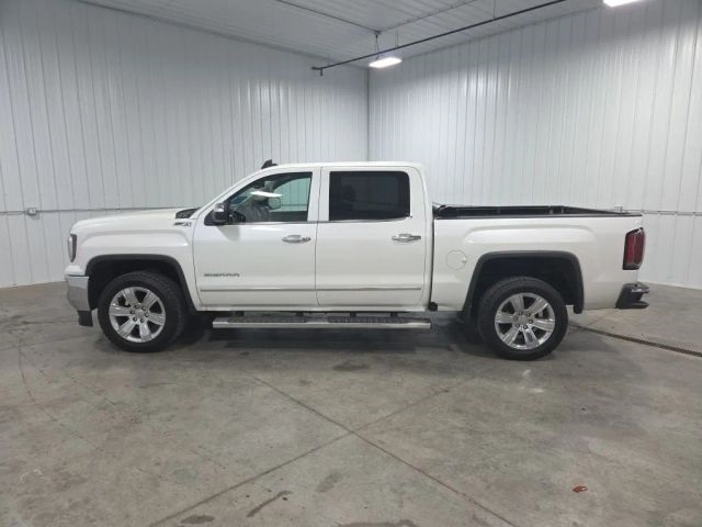 2018 GMC Sierra 4WD Crew Cab Short Box SLT's photo