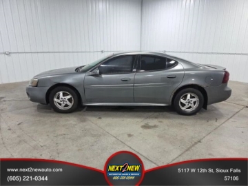 2004 PONTIAC GRAND PRIX