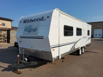 2006 FOREST RIVER CAMPER