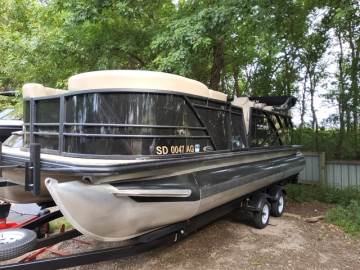 2023 SYLVAN MIRAGE 822