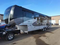 2020 CEDAR CREEK 38EFK