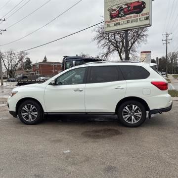 2017 NISSAN PATHFINDER