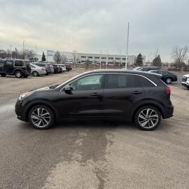 2017 KIA NIRO