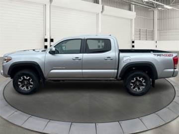 2019 TOYOTA TACOMA