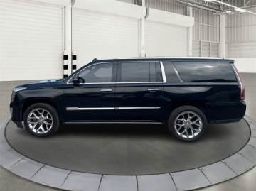 2017 CADILLAC ESCALADE ESV