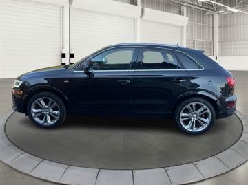 2017 AUDI Q3