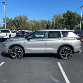 2024 MITSUBISHI OUTLANDER