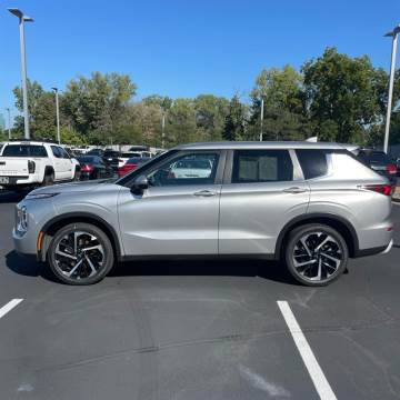 2024 MITSUBISHI OUTLANDER