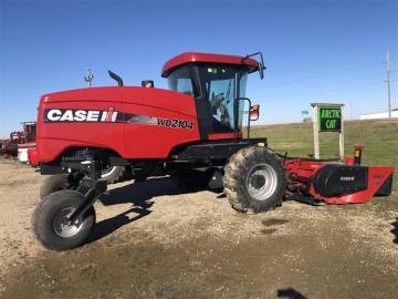 2018 CASE IH WD2104