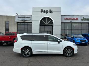 2026 CHRYSLER PACIFICA