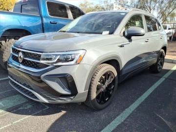 2022 VOLKSWAGEN TAOS