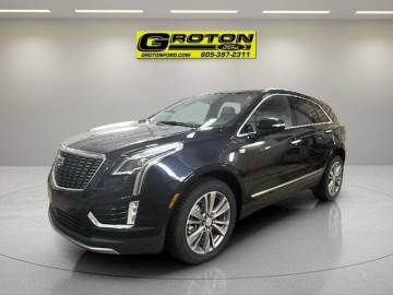 2022 CADILLAC XT5