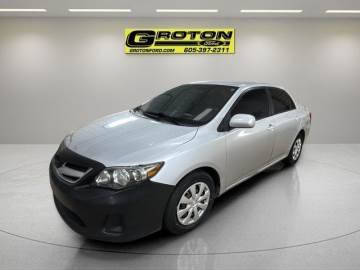 2011 TOYOTA COROLLA