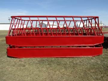 2023 RANCHERS LIVESTOCK DOUBLE BALE FEEDER