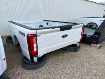 2023 FORD F350 8 FOOT BED SRW