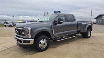 2026 Ford F-350 XLT 4x4 Crew Cab 8' Box DRW's photo