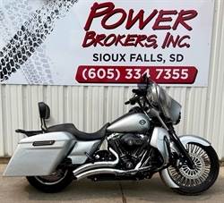 2014 HARLEY DAVIDSON STREET GLIDE