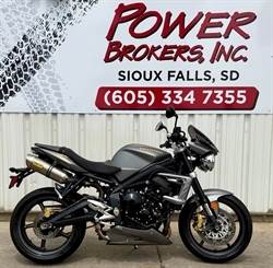 2009 TRIUMPH 675 STREET TRIPLE R