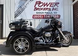 2013 HARLEY DAVIDSON FLHTCU TRIKE