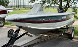1988 TRACKER MAGNA 17