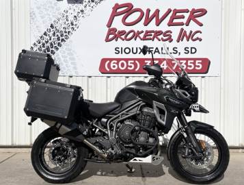 2017 TRIUMPH TIGER EXPLORER XCA