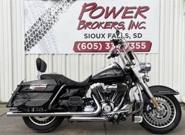 2012 HARLEY DAVIDSON FLHR ROAD KING