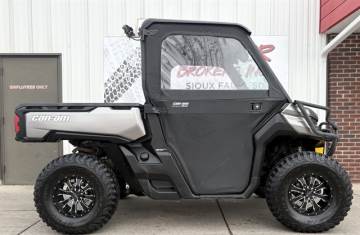 2016 CAN-AM DEFENDER XT HD10