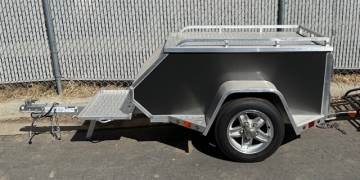 2017 ALUMA 3X5 MTC TRAILER