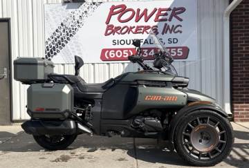 2025 CAN-AM CANYON REDROCK