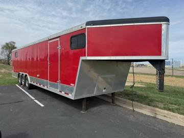 2012 STEALTH 8.5 X 38 ENCLOSED