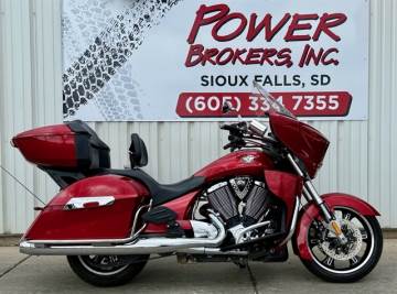 2012 VICTORY CROSS COUNTRY TOURING