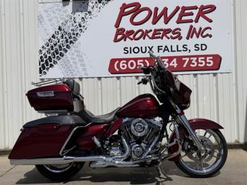 2014 HARLEY DAVIDSON FLHXS - STREET GLIDE SPECIAL