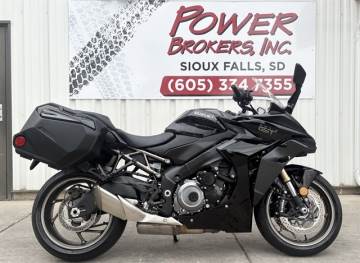 2024 SUZUKI GSX-S1000GT