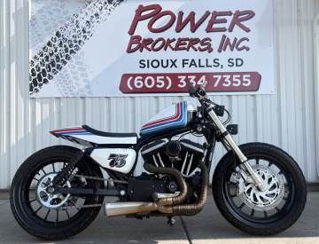 2005 HARLEY DAVIDSON XL 883 SPORTSTER CUSTOM BUILD