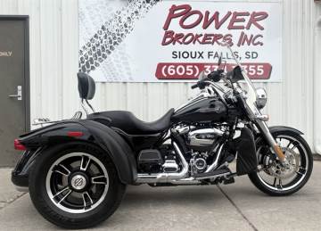 2019 HARLEY DAVIDSON FLRT FREEWHEELER 114