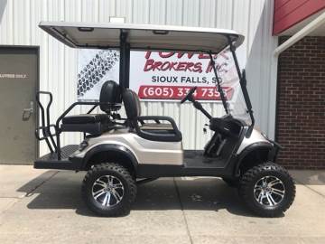 2022 ICON 4 SEAT ELECTRIC GOLF CART