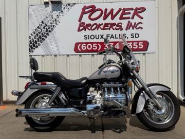 1999 HONDA GL1500 C VALKYRIE