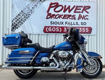 2009 HARLEY DAVIDSON FLHTC ULTRA CLASSIC