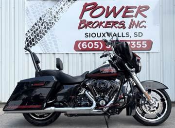 2012 HARLEY DAVIDSON FLHX STREET GLIDE