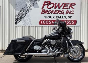 2010 HARLEY DAVIDSON FLHTK ULTRA LIMITED