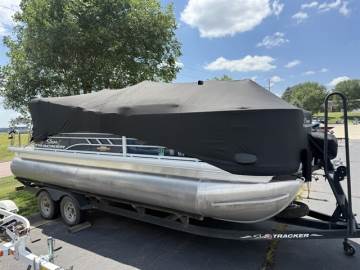 2023 SUNTRACKER FISH BARGE 20 DLX