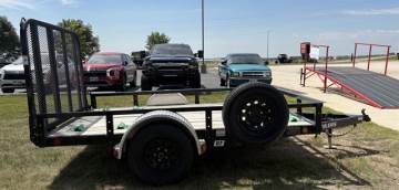 2025 PJ 7X10 TRAILER TOW MAX CHOCKS