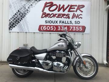 2010 TRIUMPH THUNDERBIRD 1600