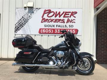 2012 HARLEY DAVIDSON FLHTK - ELECTRA GLIDE ULTRA LIMITED