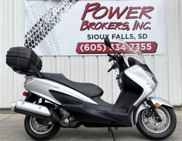2014 SUZUKI BURGMAN 200