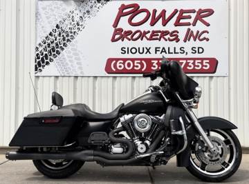 2012 HARLEY DAVIDSON FLHX STREET GLIDE