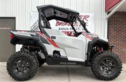 2025 POLARIS GENERAL XP 1000 SPORT