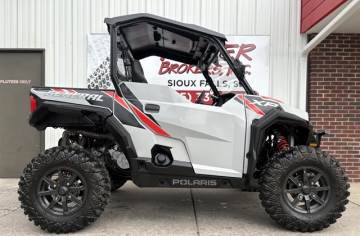 2025 POLARIS GENERAL XP 1000 SPORT